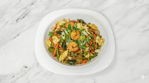 Prawn & Egg Idiyappam Kottu